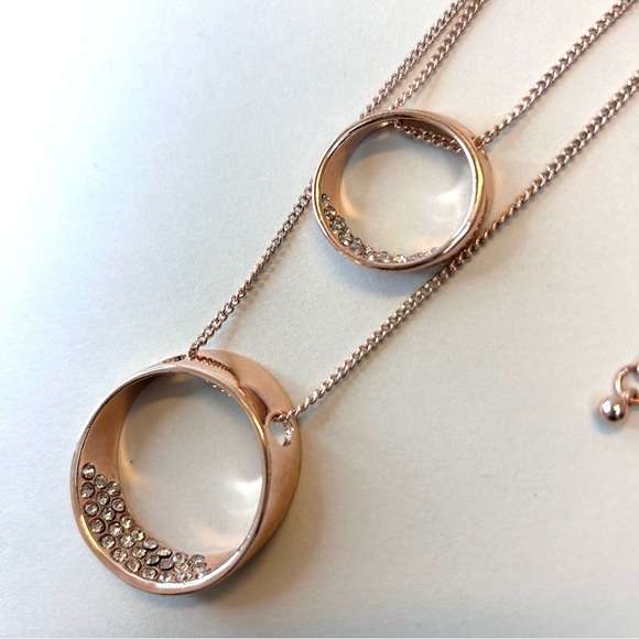 Rose Gold Tone Metal with Crystals Set Dangle Earrings Long Necklace - Picture 9 of 11